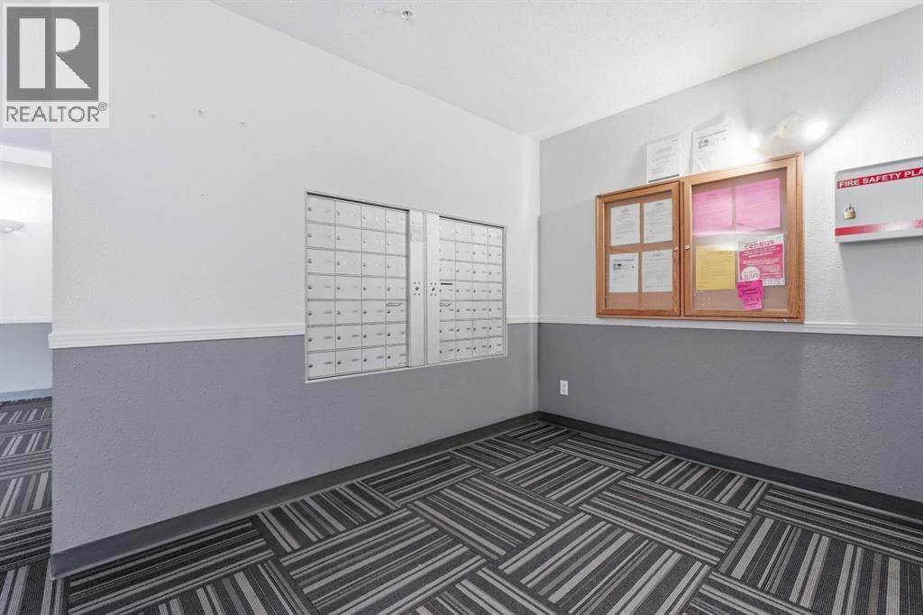 #2305 604 8 Street SW - 5