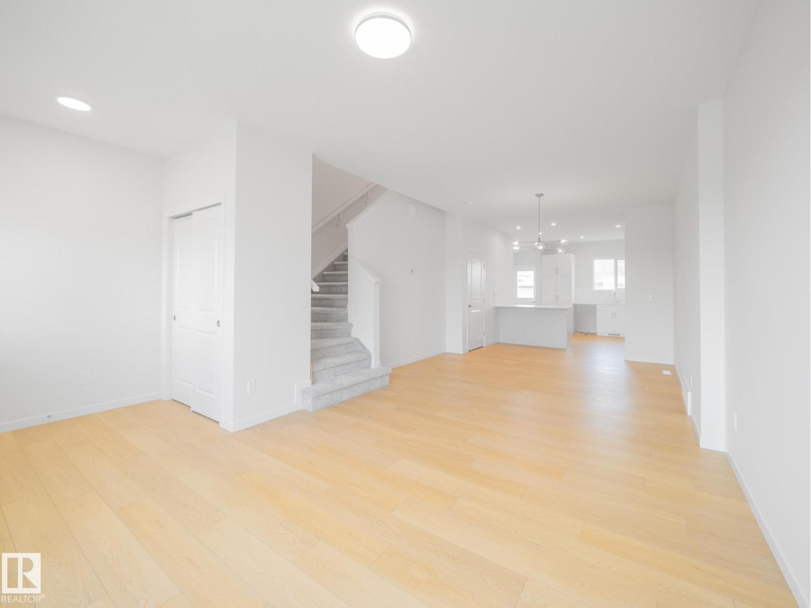 328 172 AV NW - 10