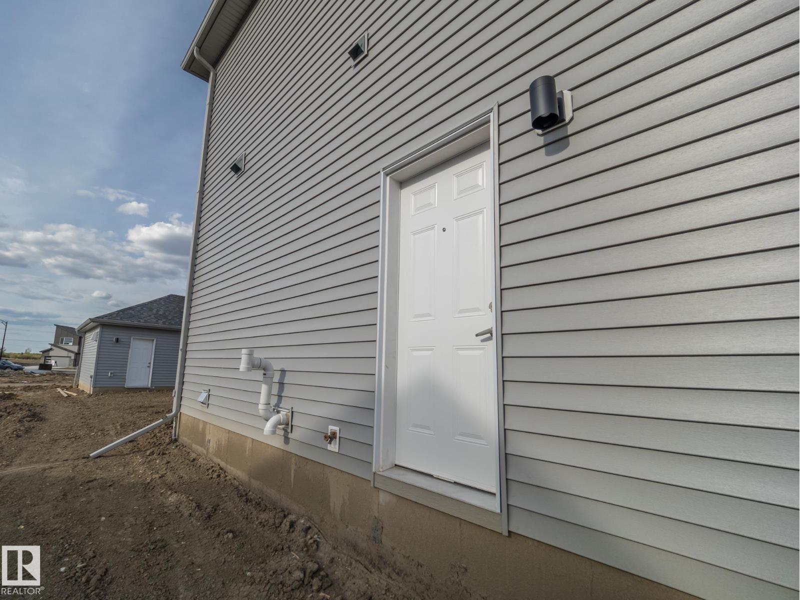 328 172 AV NW - 35