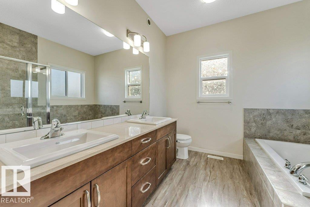 1224 25 AV NW - 25