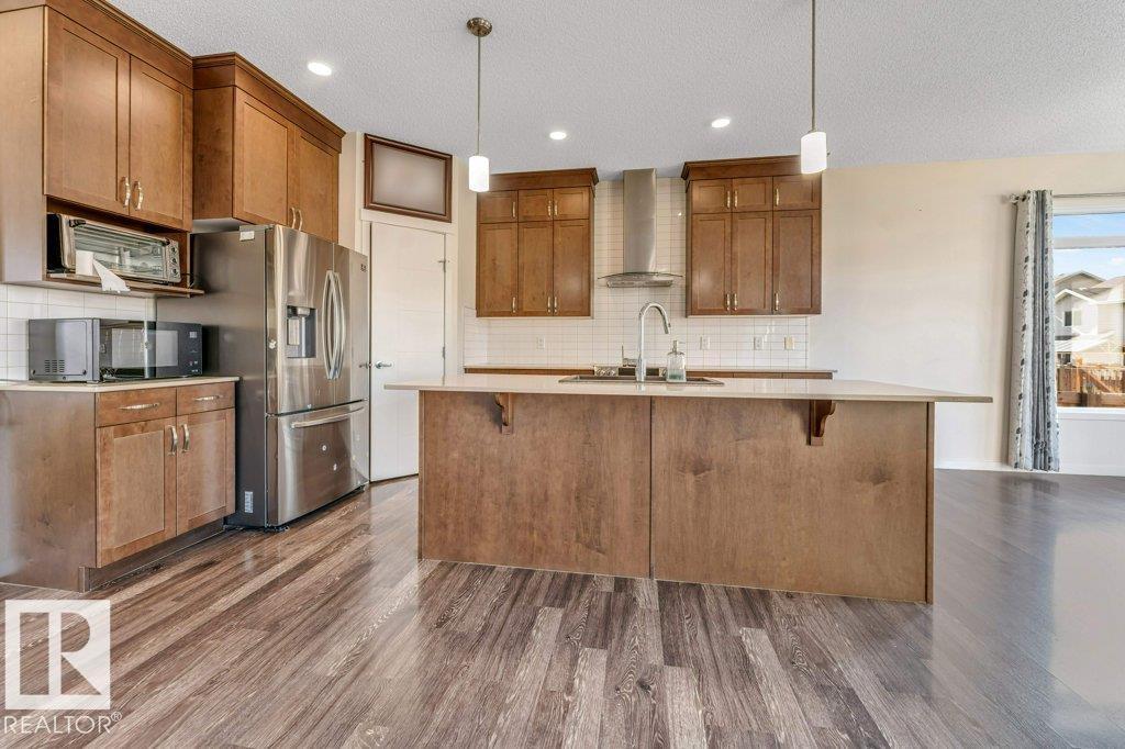 1224 25 AV NW - 4