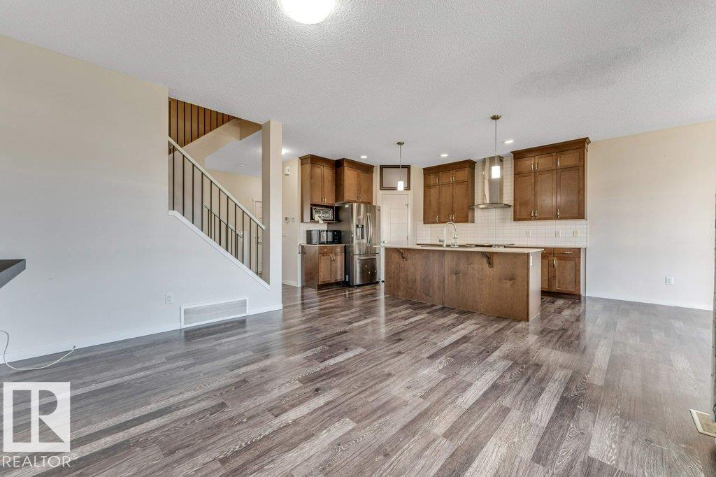 1224 25 AV NW - 8