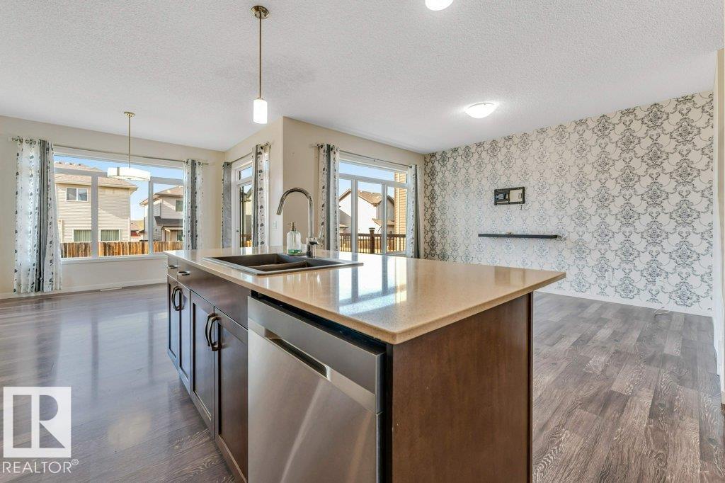 1224 25 AV NW - 9