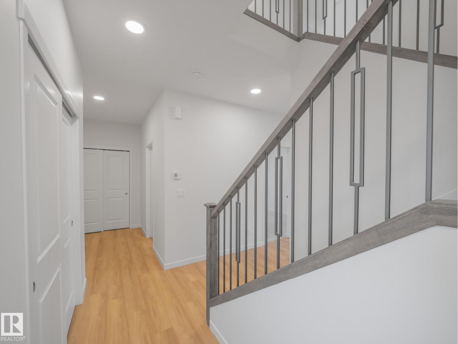 947 18 AV NW - 11