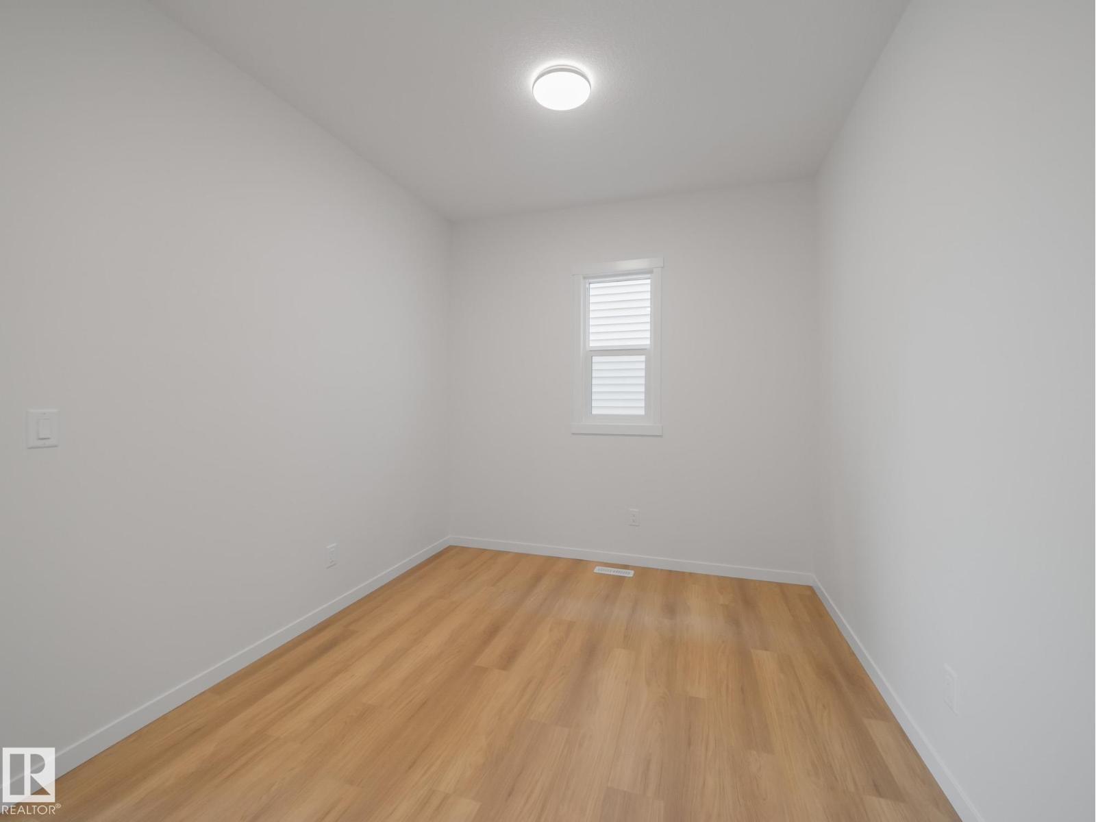 947 18 AV NW - 17