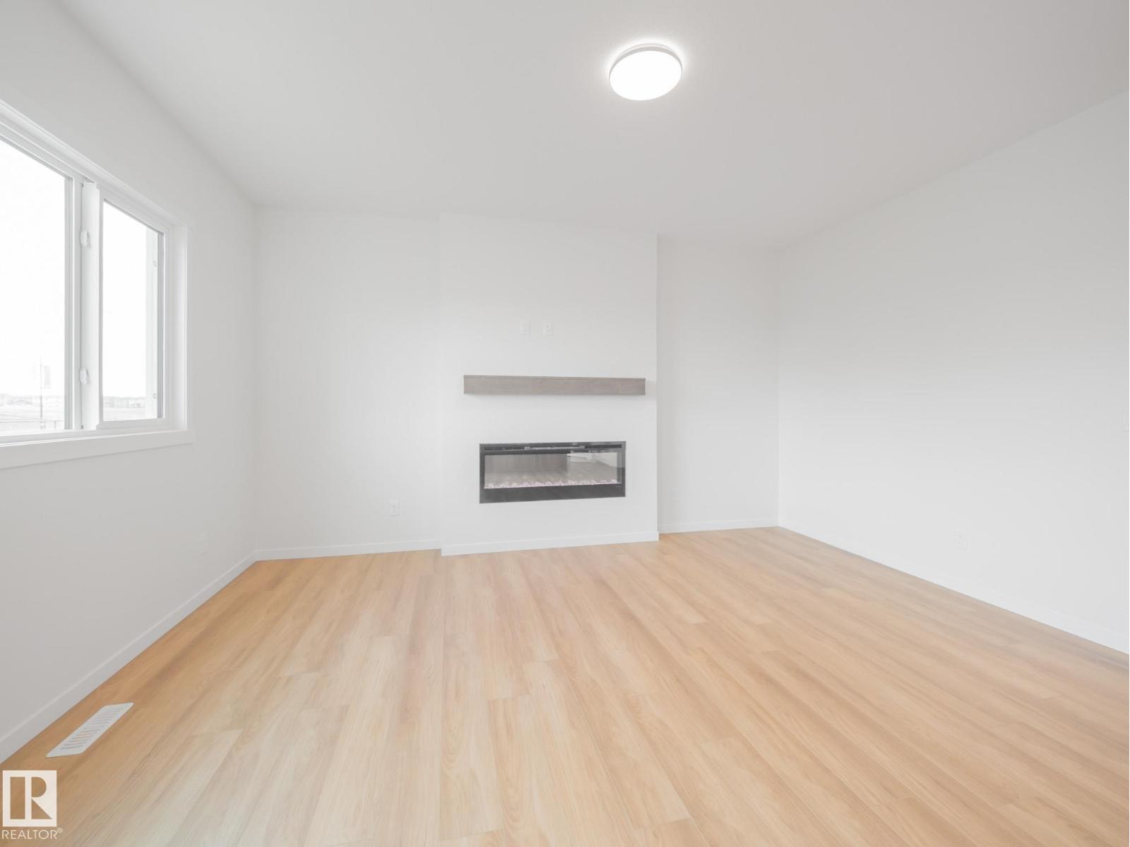 947 18 AV NW - 27