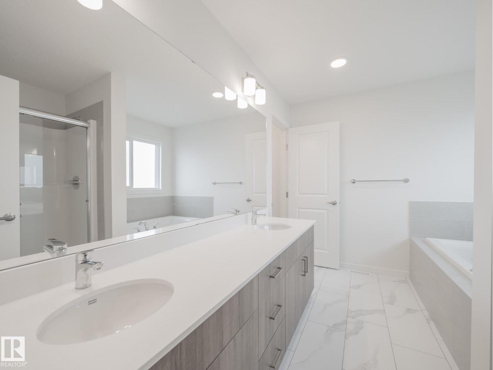 947 18 AV NW - 38