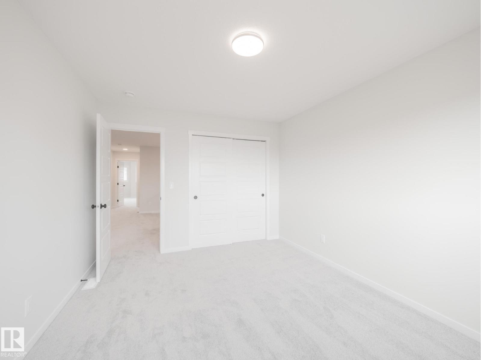 927 18 AV NW - 39