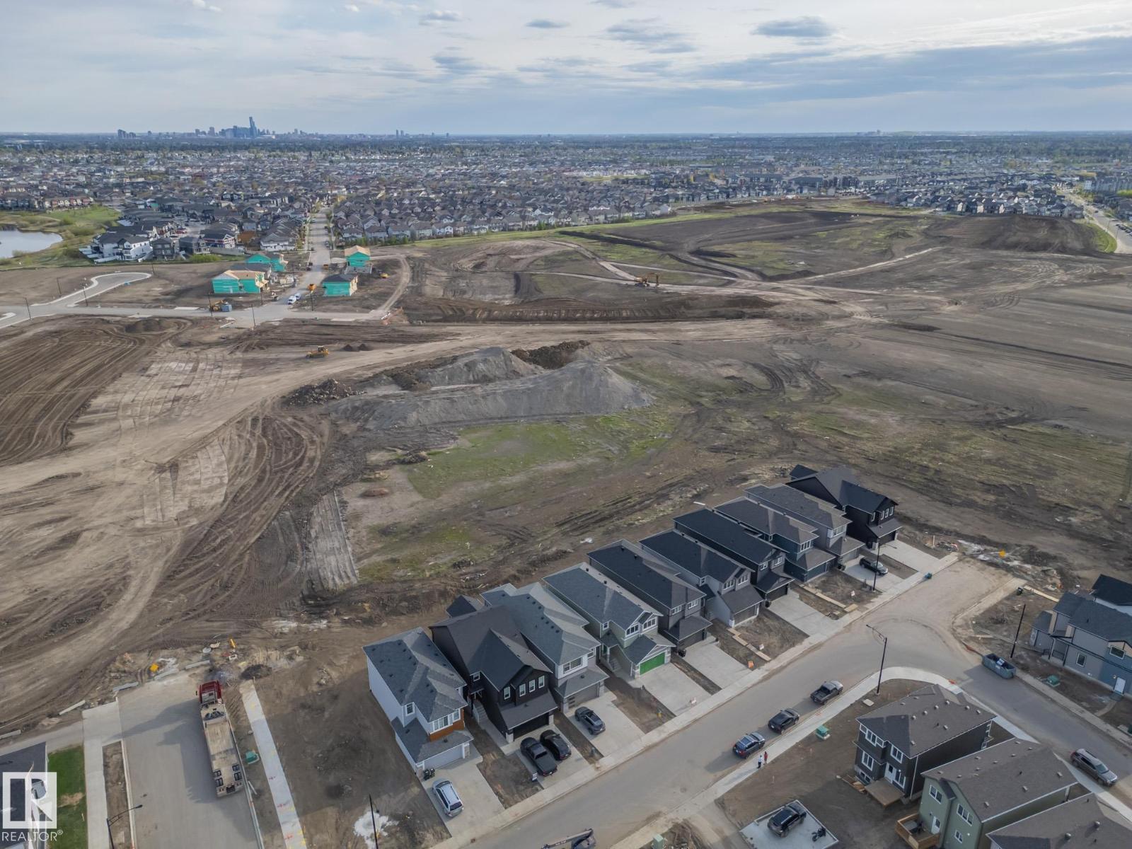 6965 176A AV NW - 40