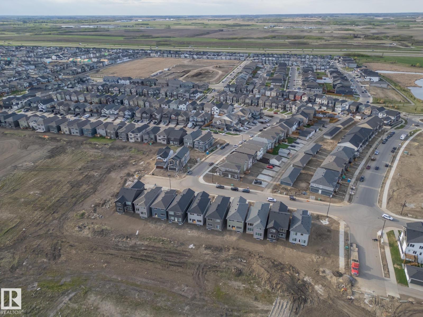 6965 176A AV NW - 41