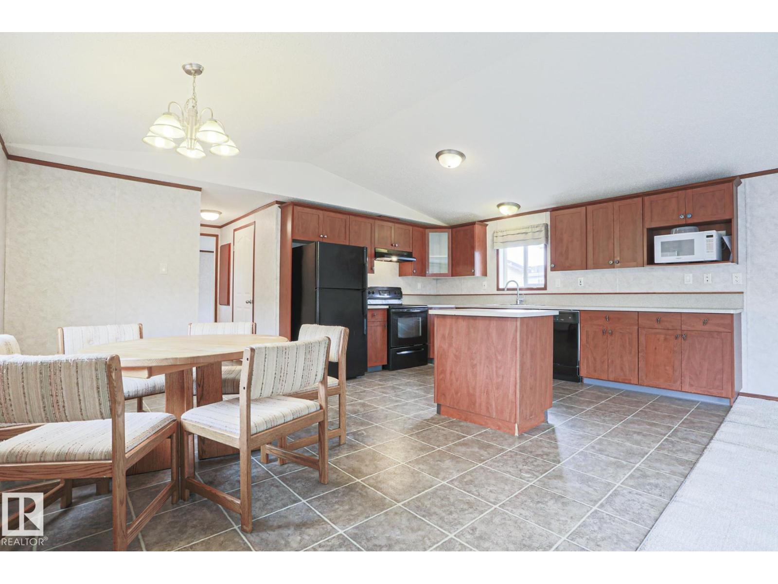 236 Oakwood DR NW - 10