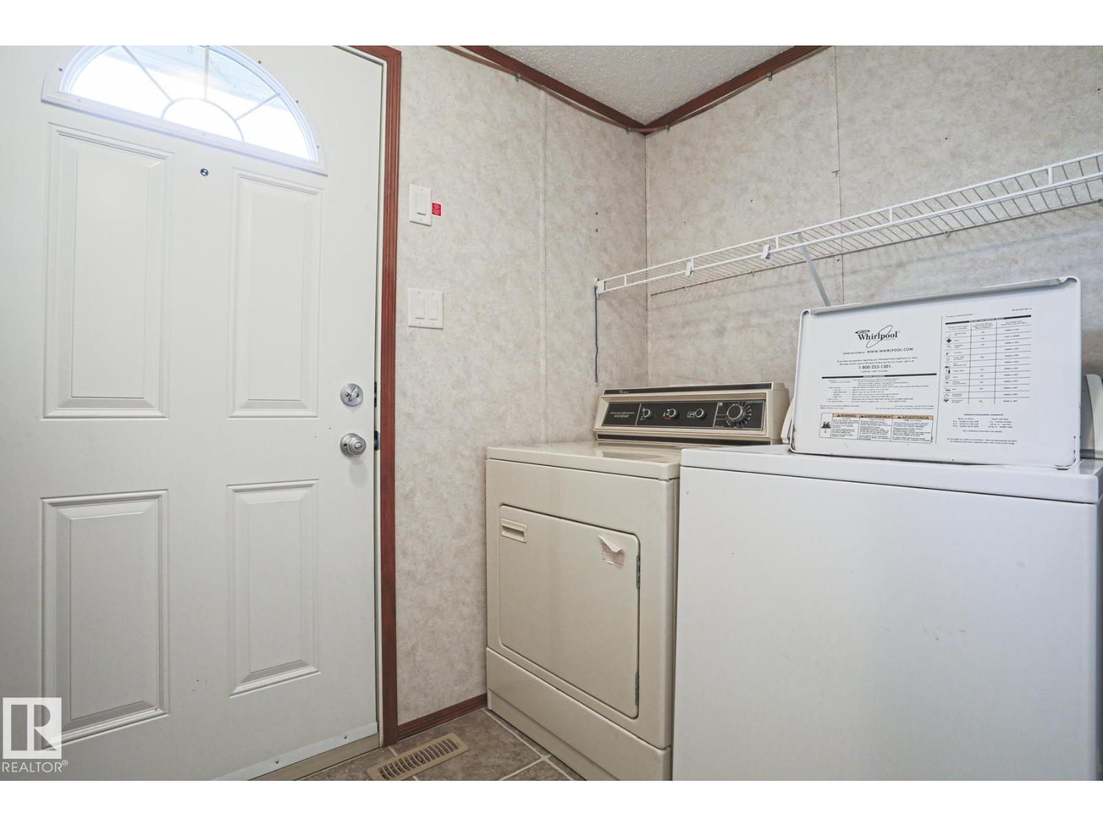 236 Oakwood DR NW - 18