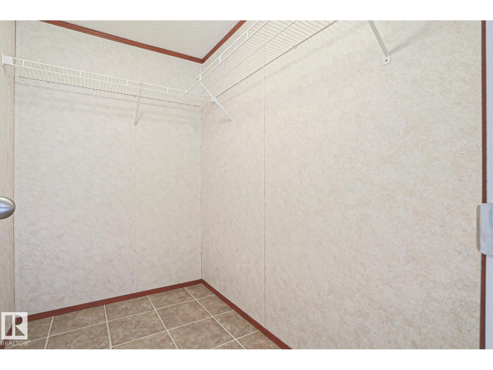 236 Oakwood DR NW - 20