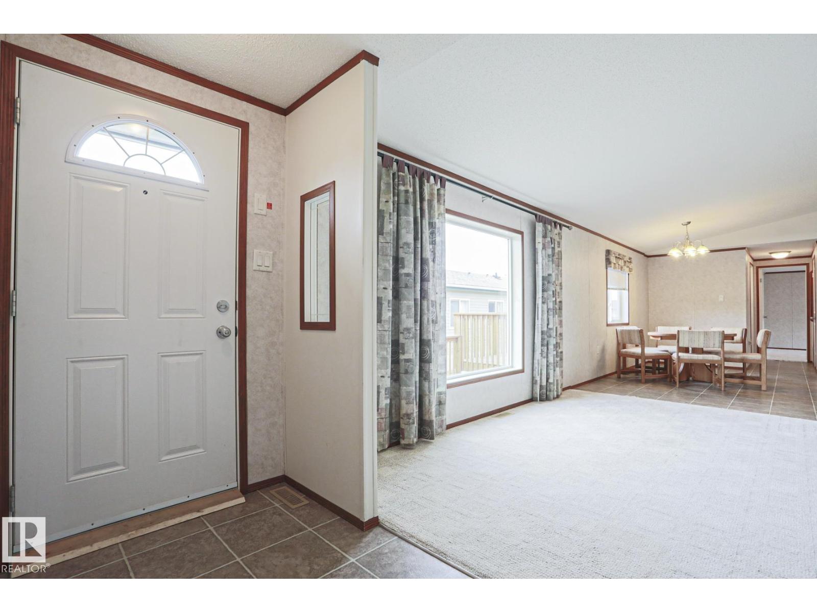 236 Oakwood DR NW - Image 3