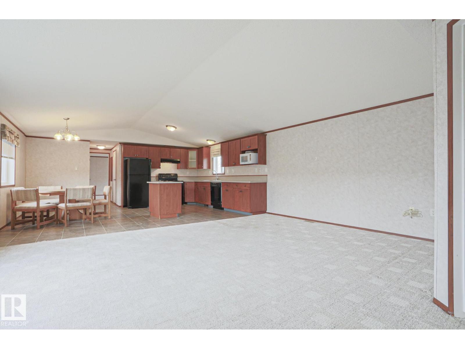 236 Oakwood DR NW - 4