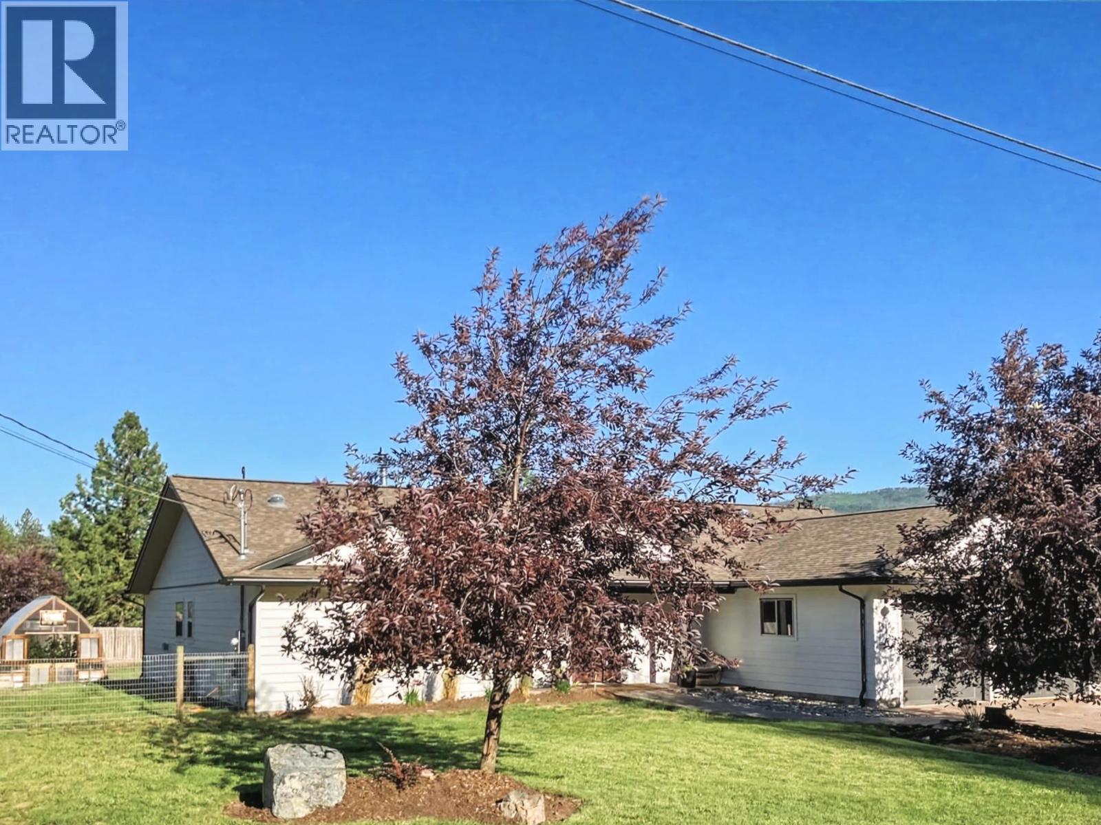 8170 Plotnikoff Road - 8