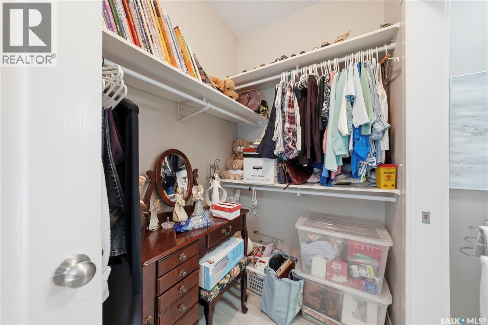 #8 320 3rd STREET - 18