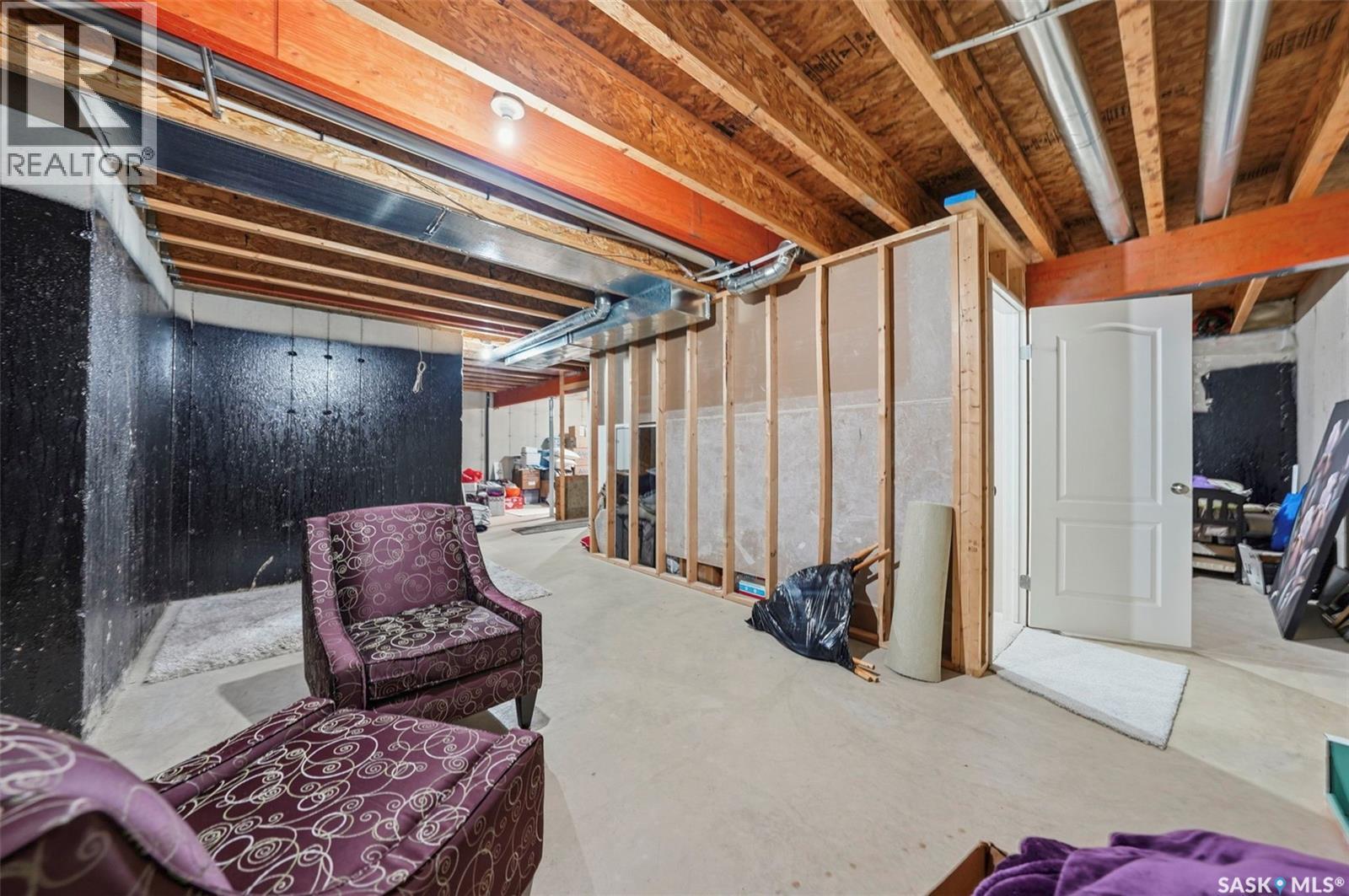 #8 320 3rd STREET - 23