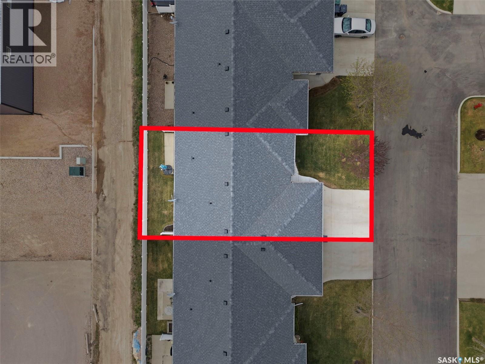 #8 320 3rd STREET - 33