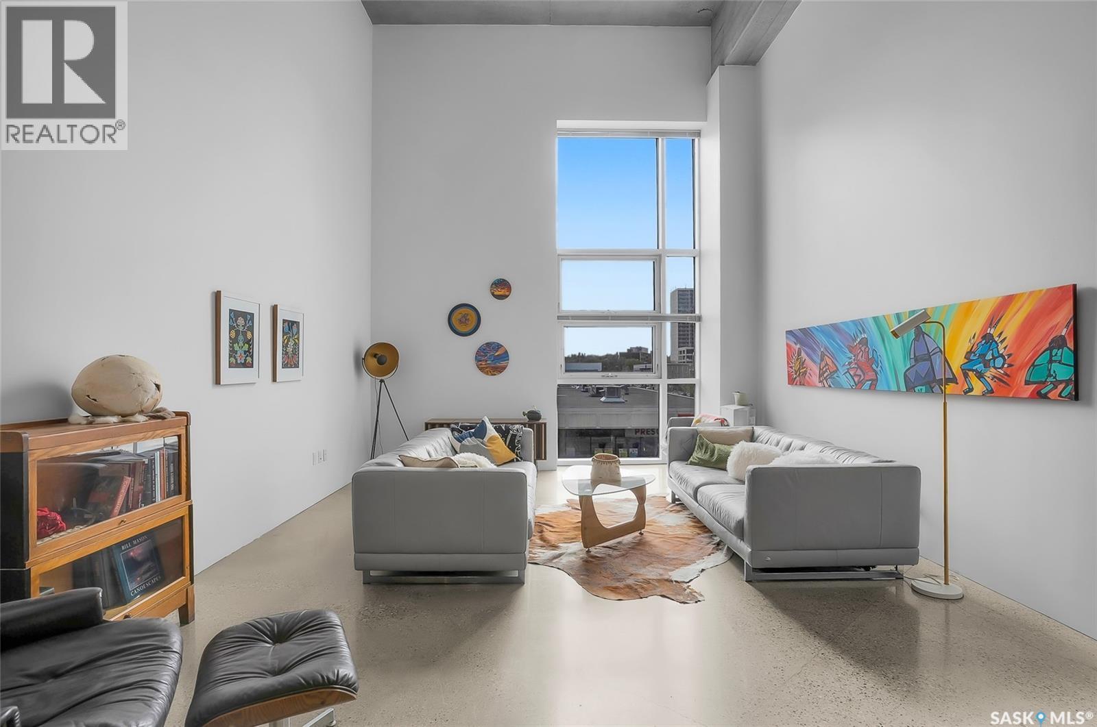 #206 120 23rd STREET E - 18