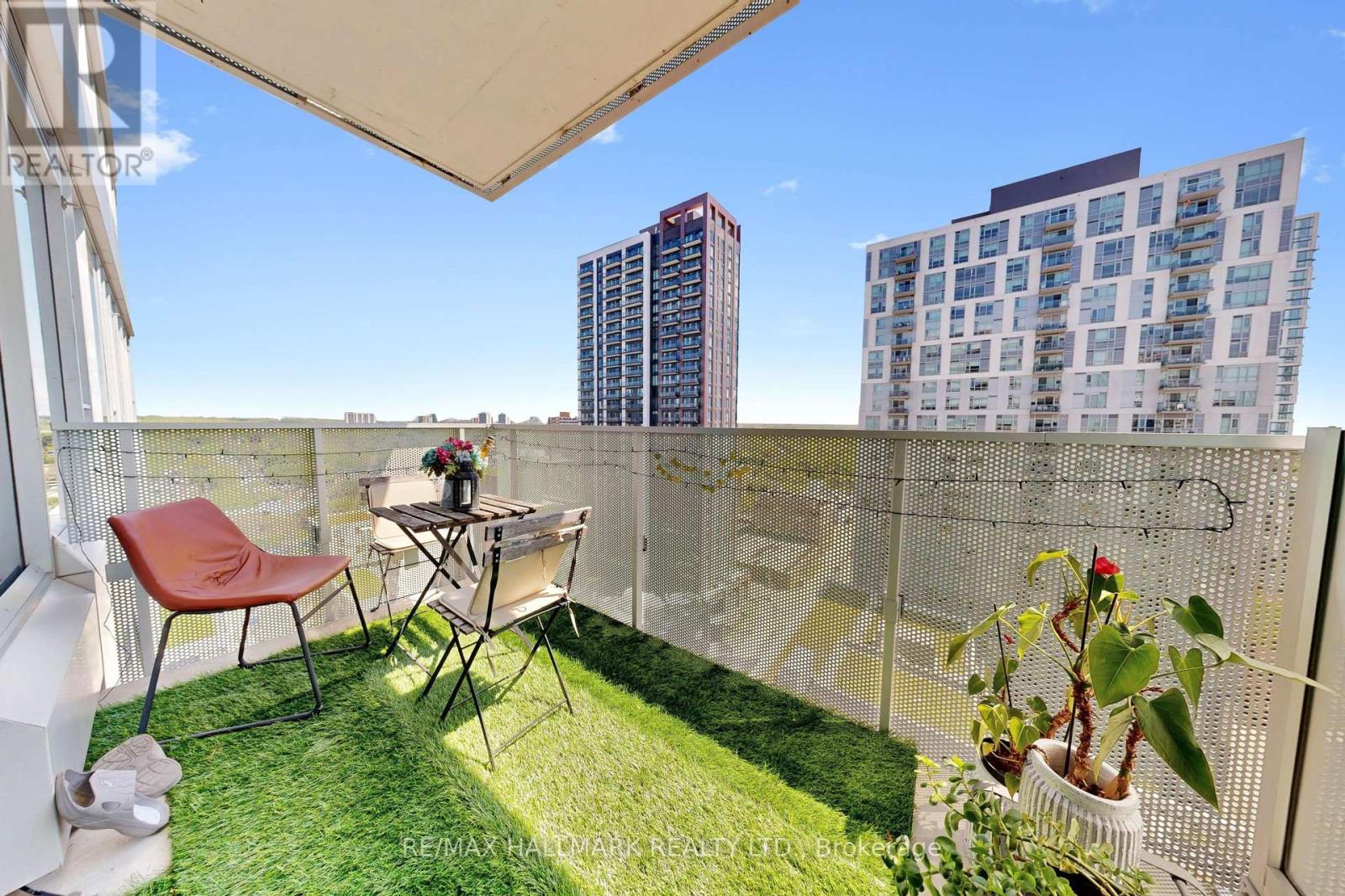 #1805 20 TUBMAN AVENUE - 22