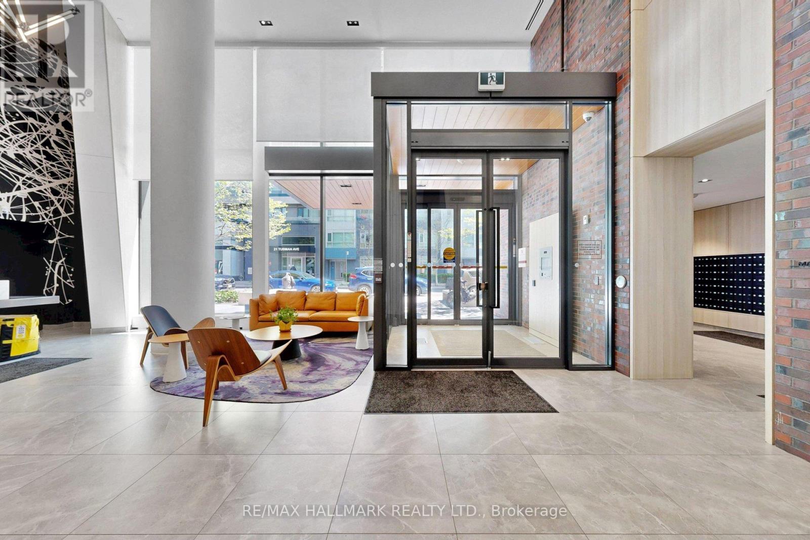 #1805 20 TUBMAN AVENUE - 27