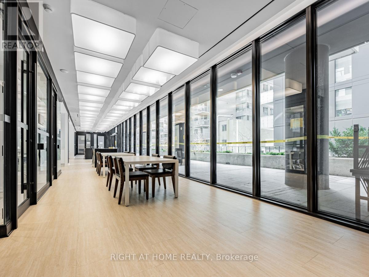 #1615 85 WOOD STREET - 5