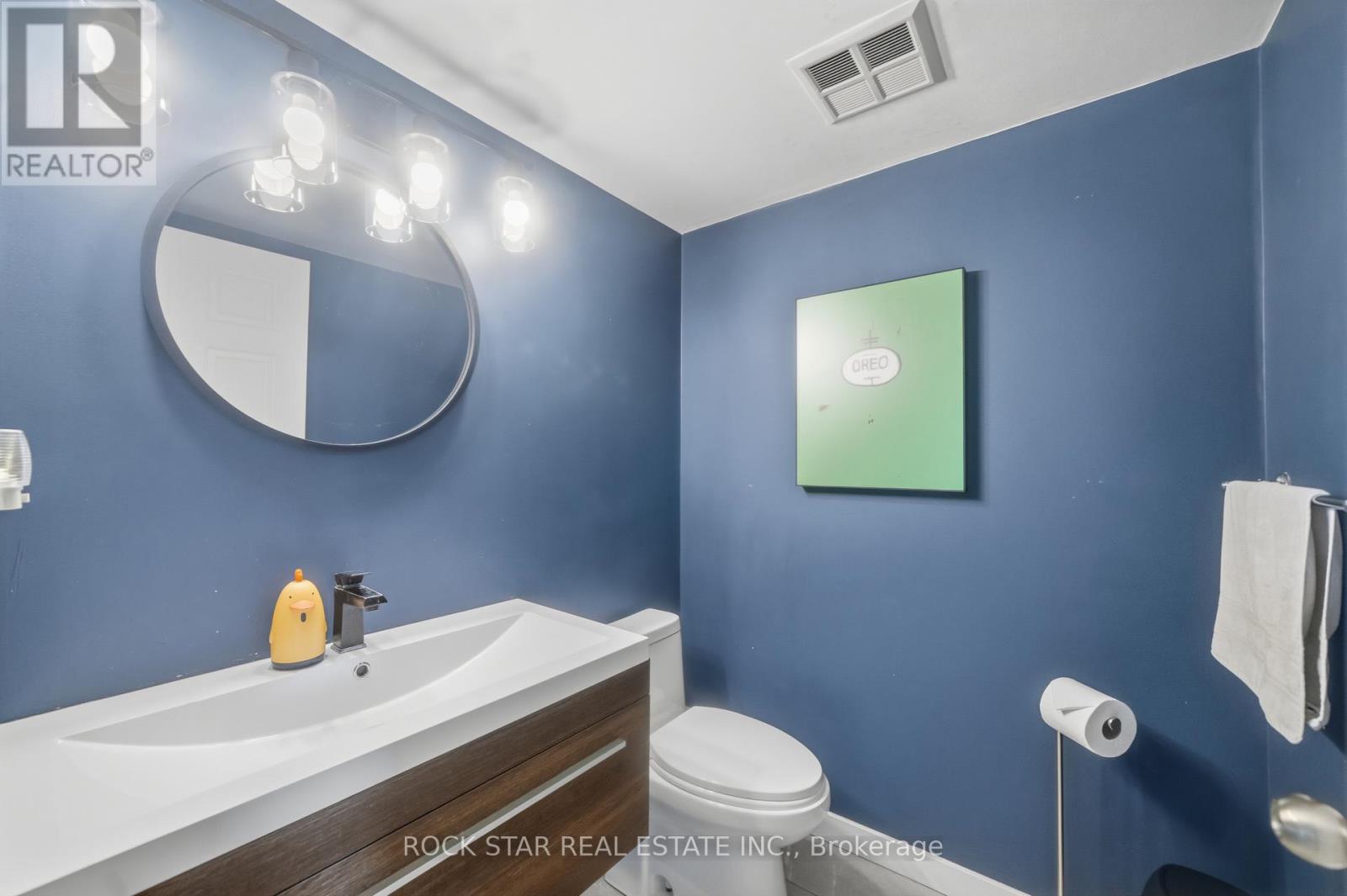#701 5 KENNETH AVENUE - 28