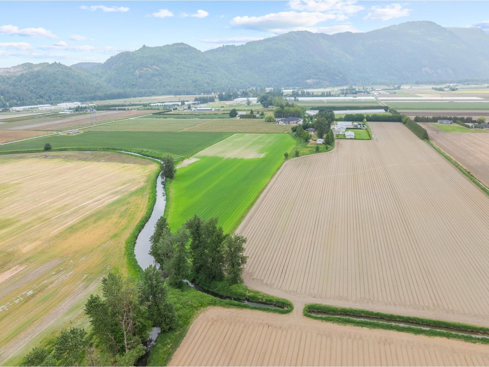 38604 NO 5 ROAD, Abbotsford