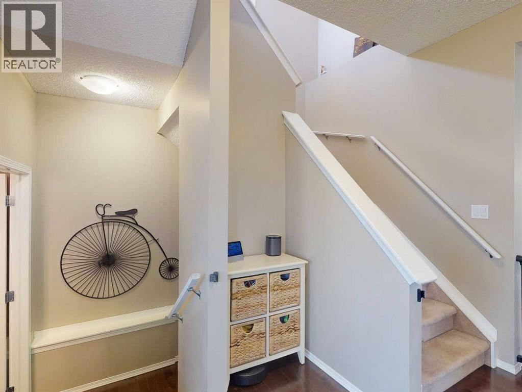 113 Evansford Circle NW - 4