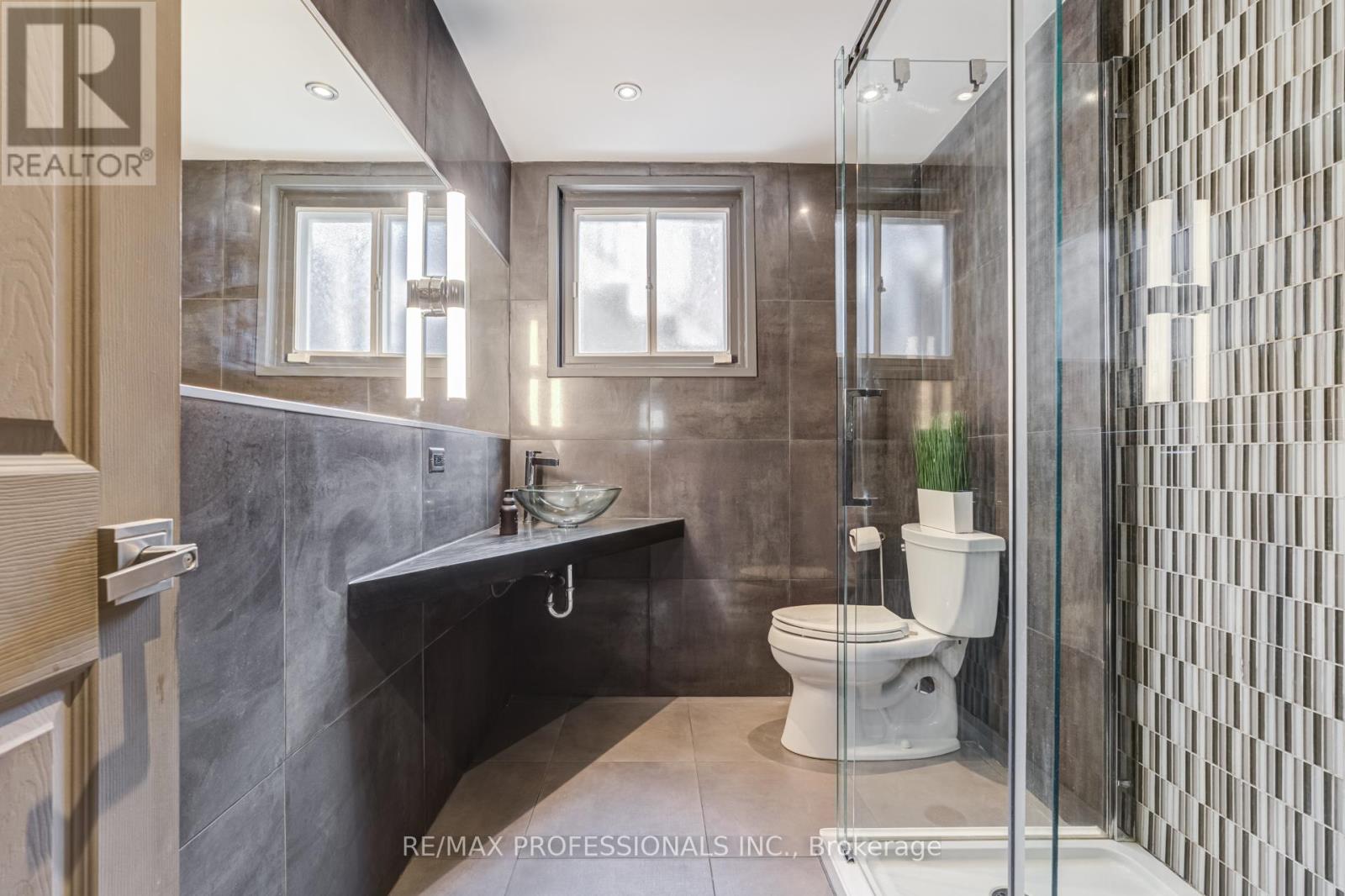 3 BURIN COURT - 39