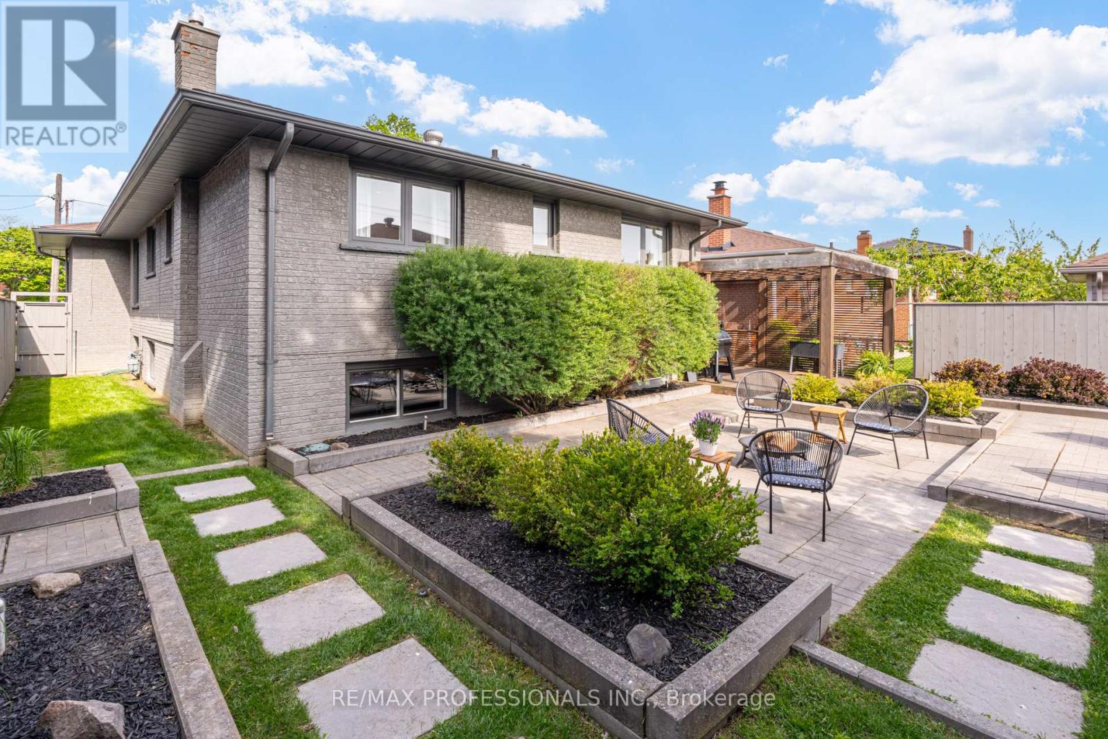 3 BURIN COURT - 50