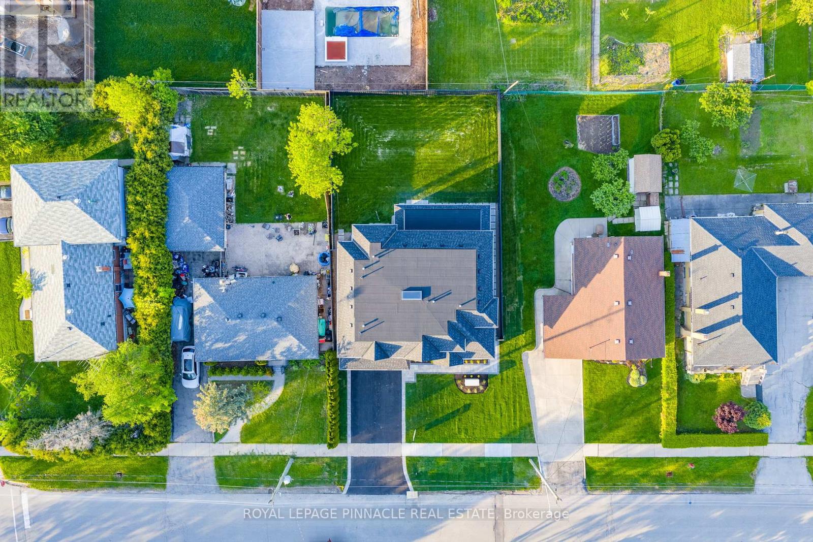 383 SOUTHVIEW ROAD - 47