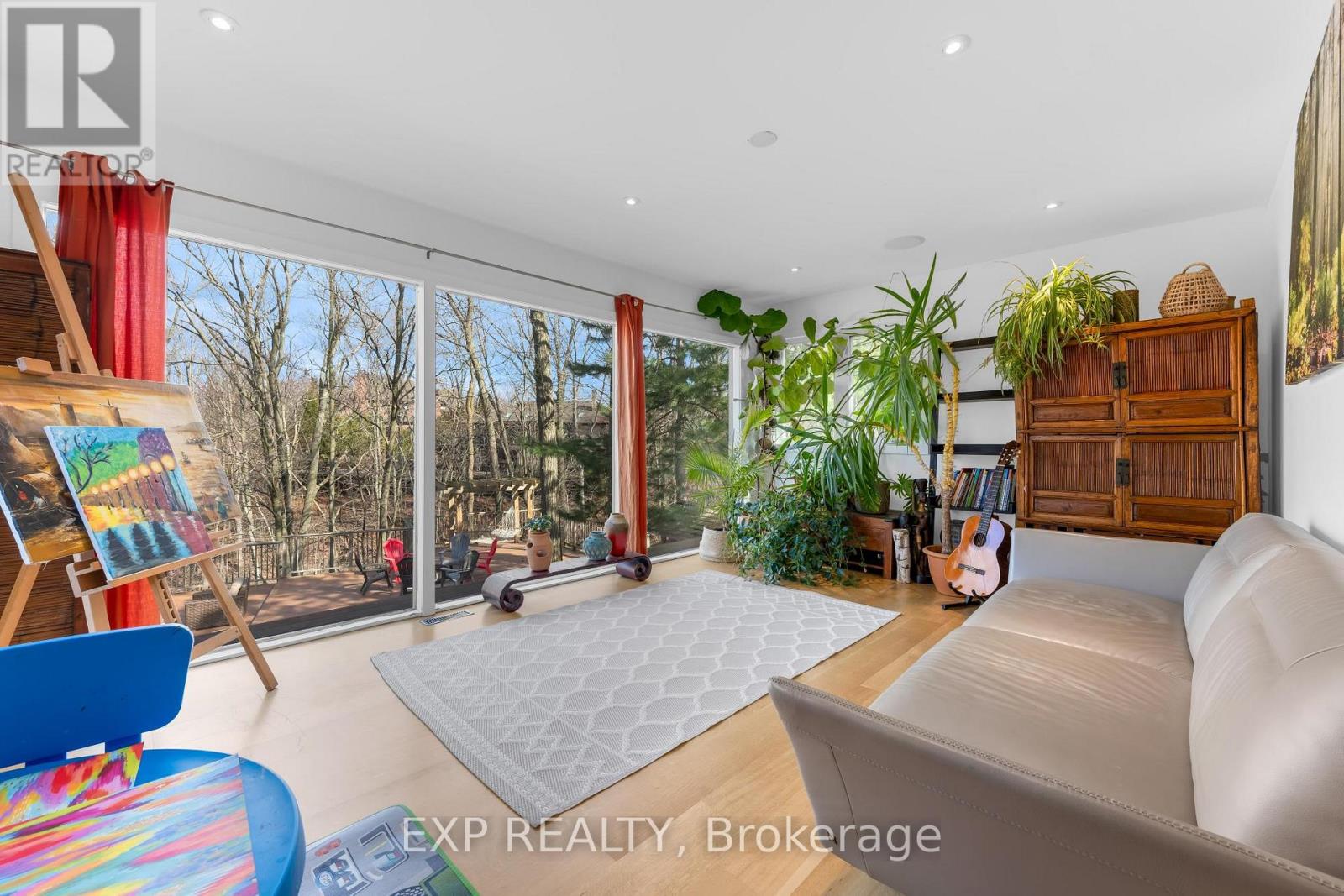 39 HILTS DRIVE - 12