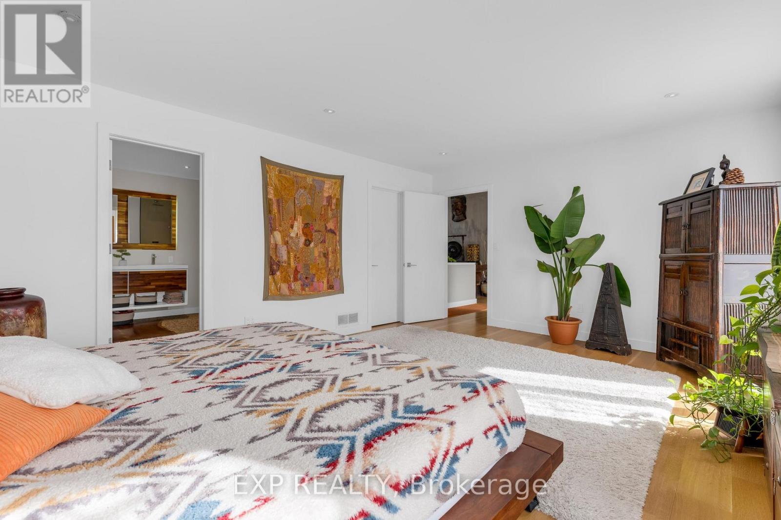 39 HILTS DRIVE - 18