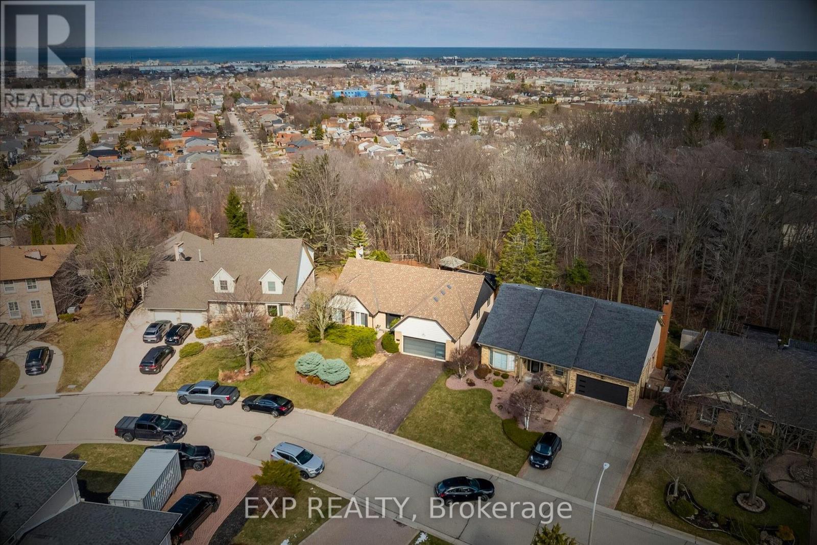 39 HILTS DRIVE - 42