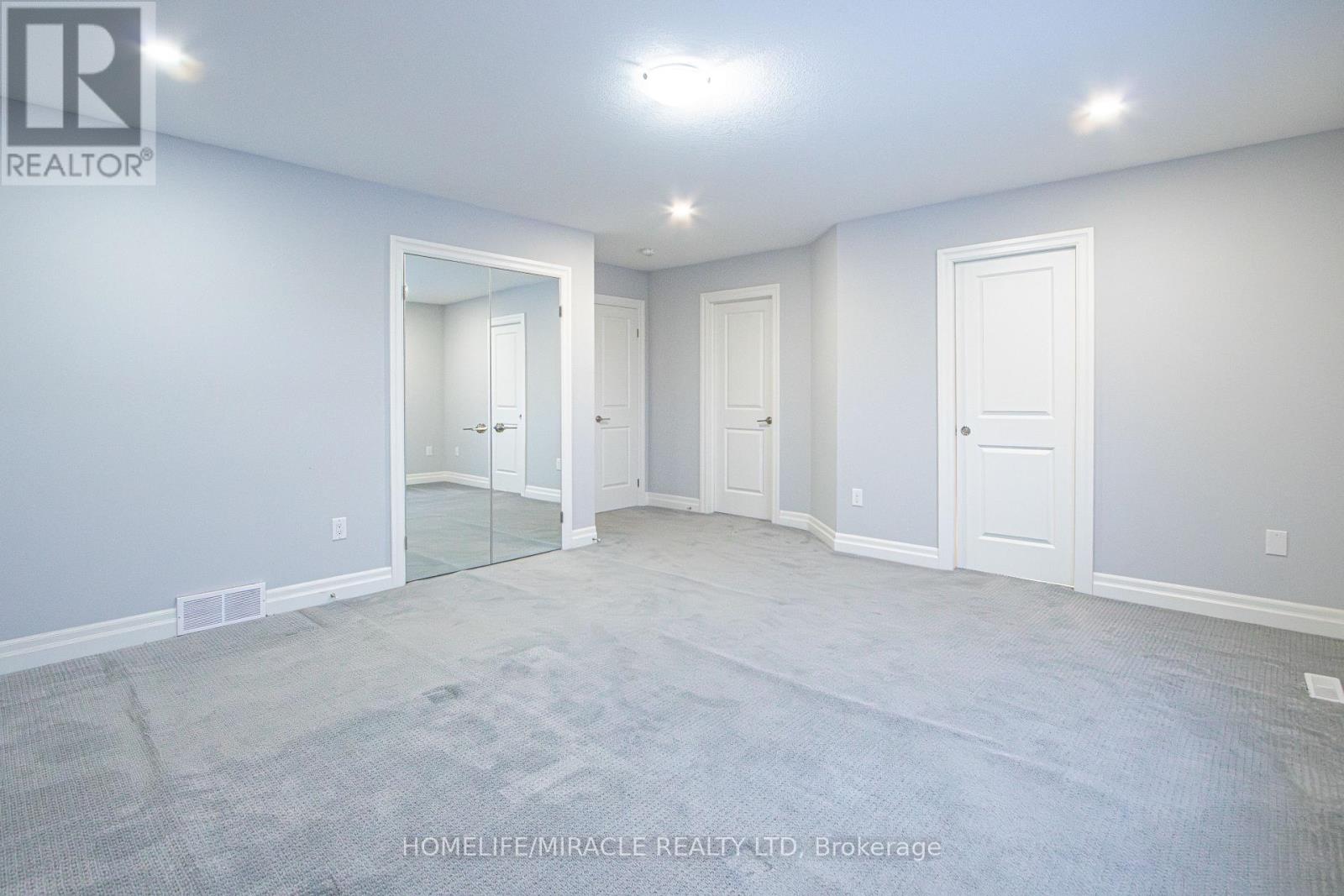 2872 DOYLE DRIVE - 30