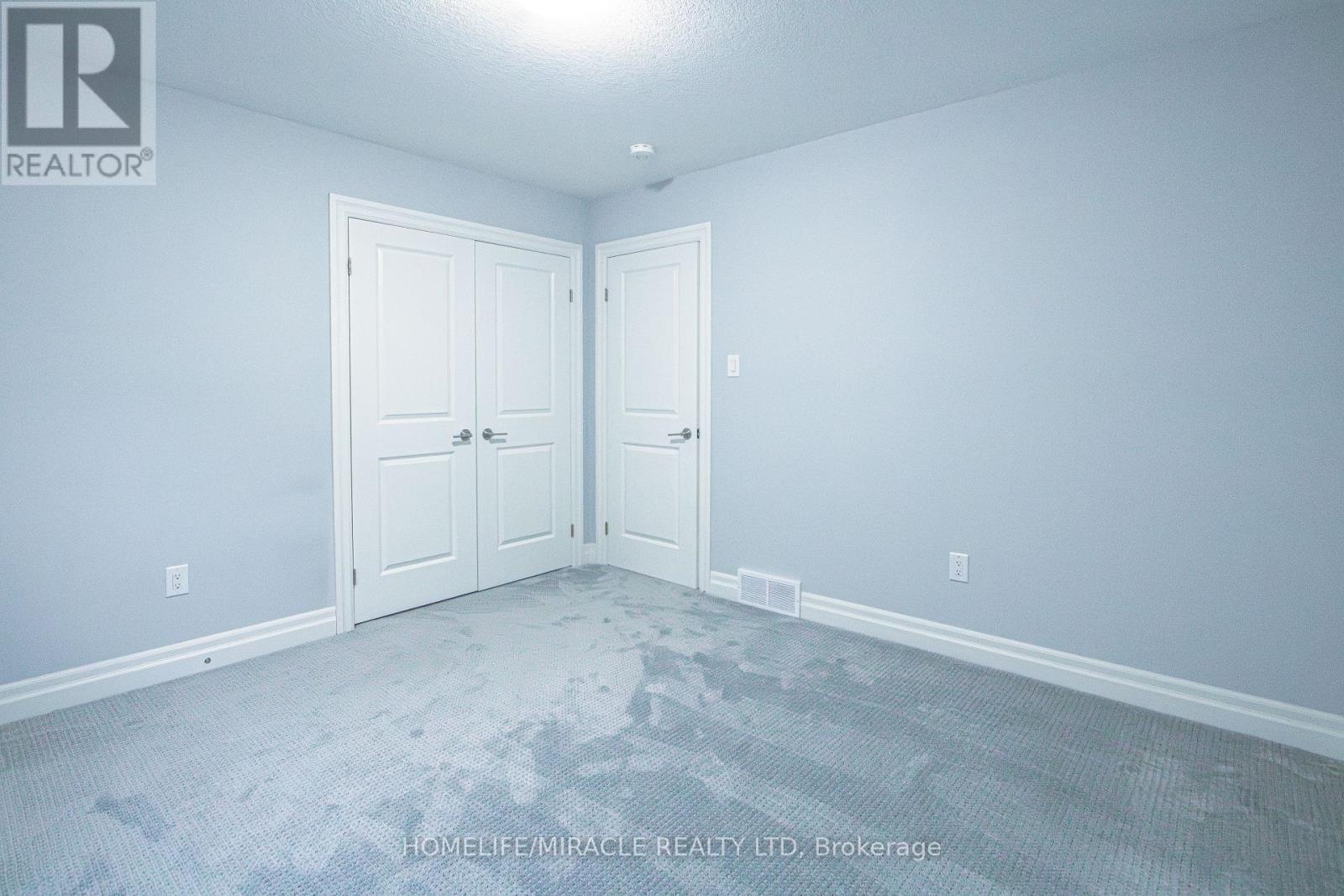 2872 DOYLE DRIVE - 40
