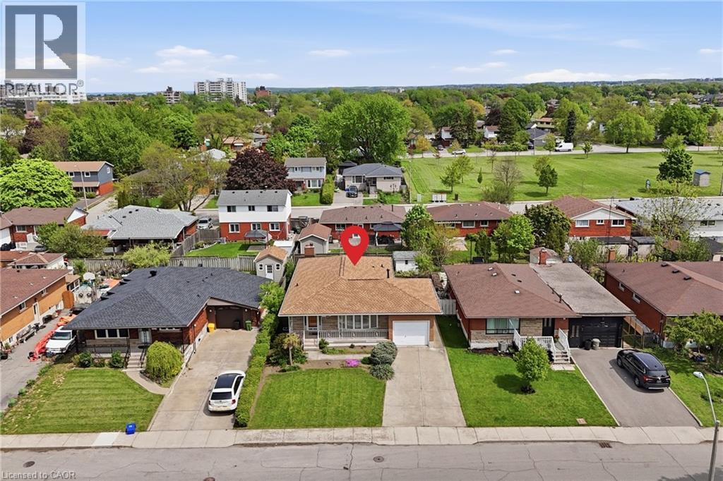 61 BELLINGHAM Drive - 40