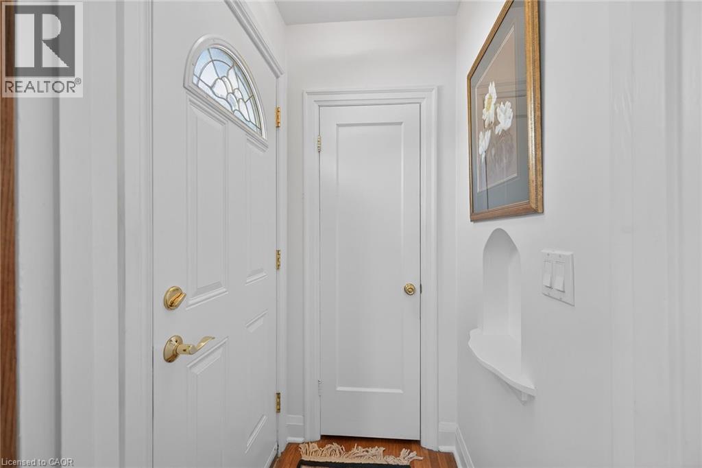 62 UPLANDS Avenue - 8