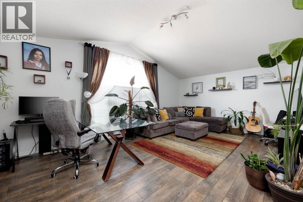 295 Rattlepan Creek Crescent - 16