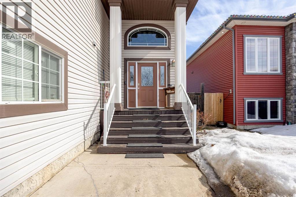 295 Rattlepan Creek Crescent - Image 2