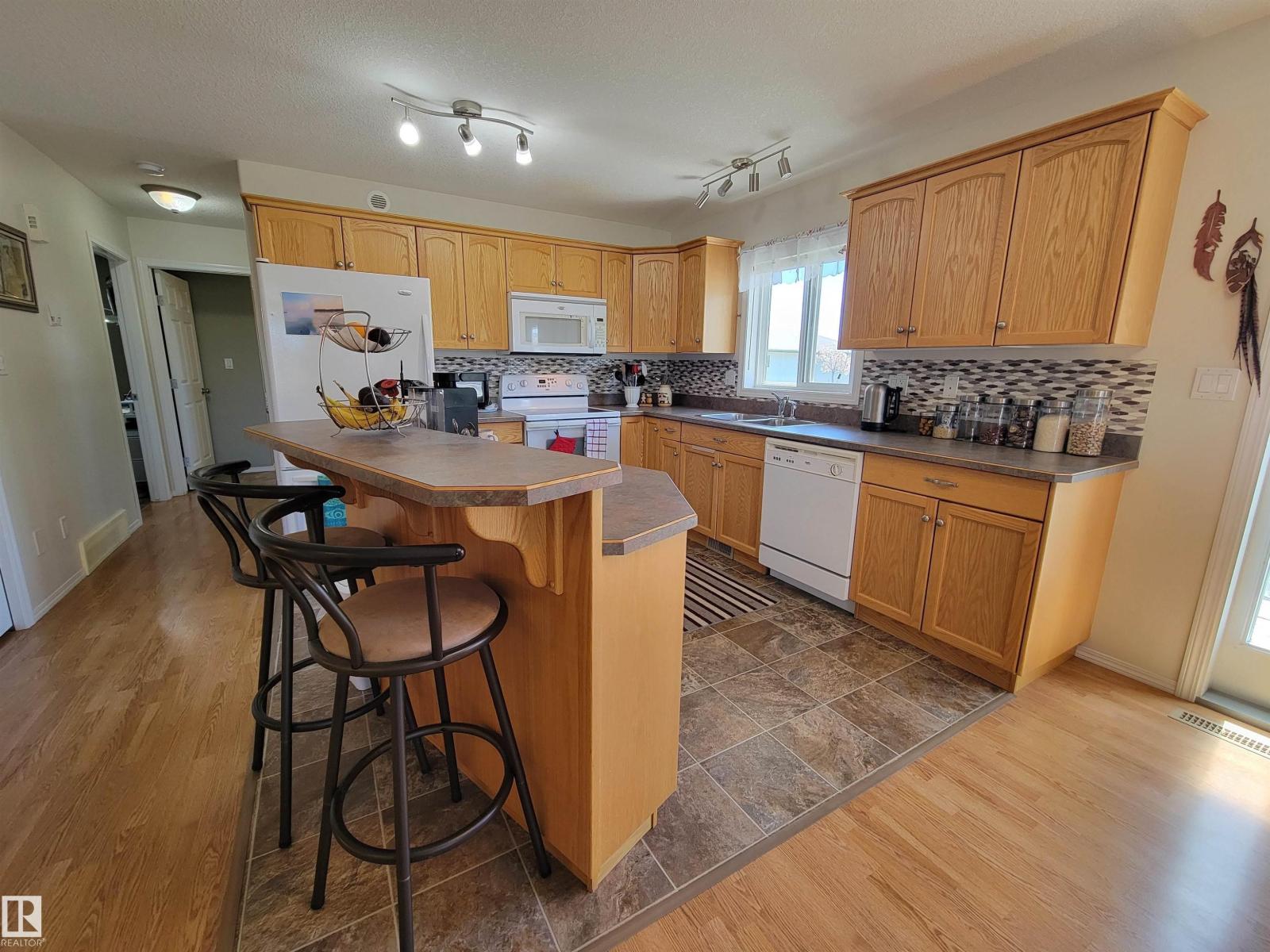 #410 7001 Northview DR — photo 13