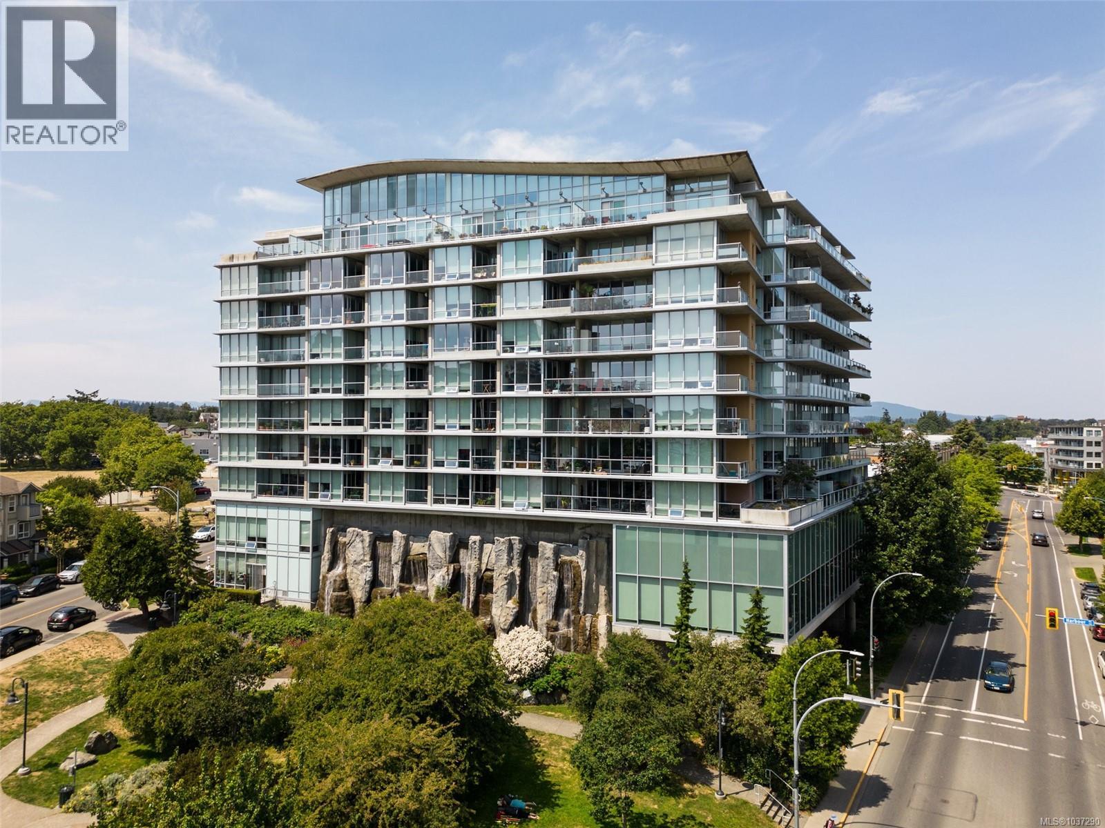 #1014 160 Wilson St - 3