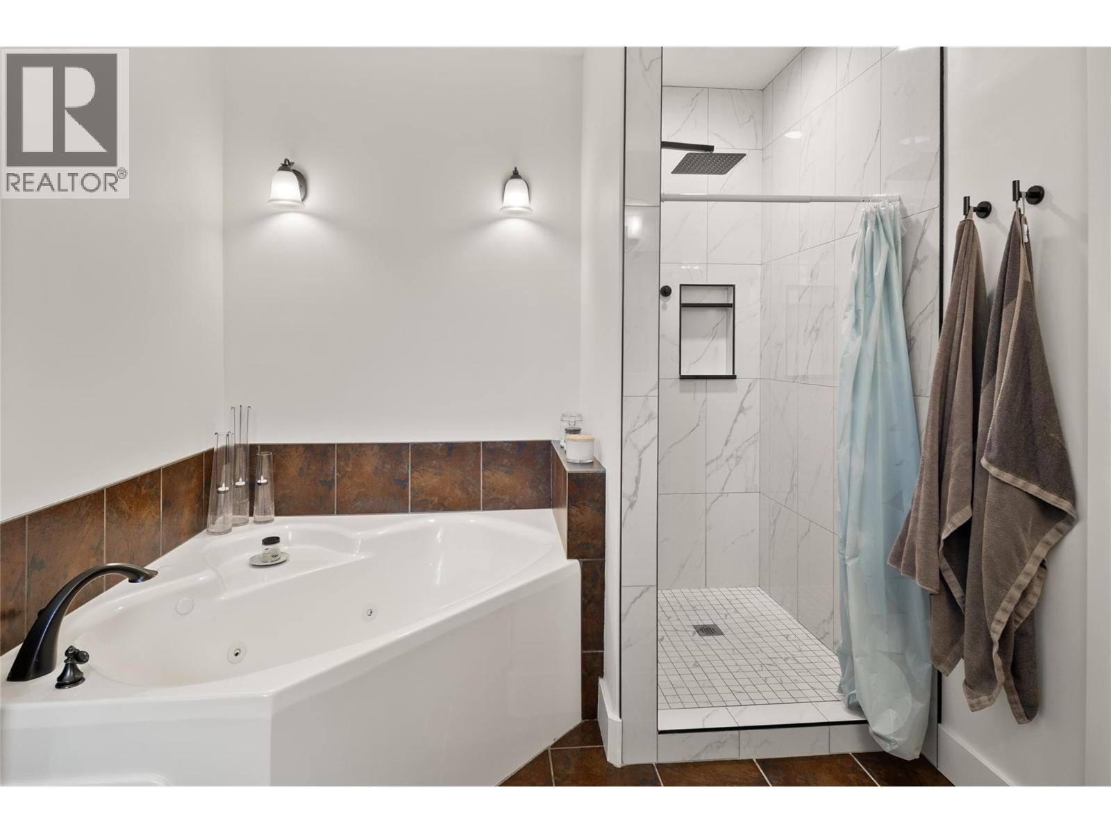 #501 7337 PROSPECTOR Avenue - 17