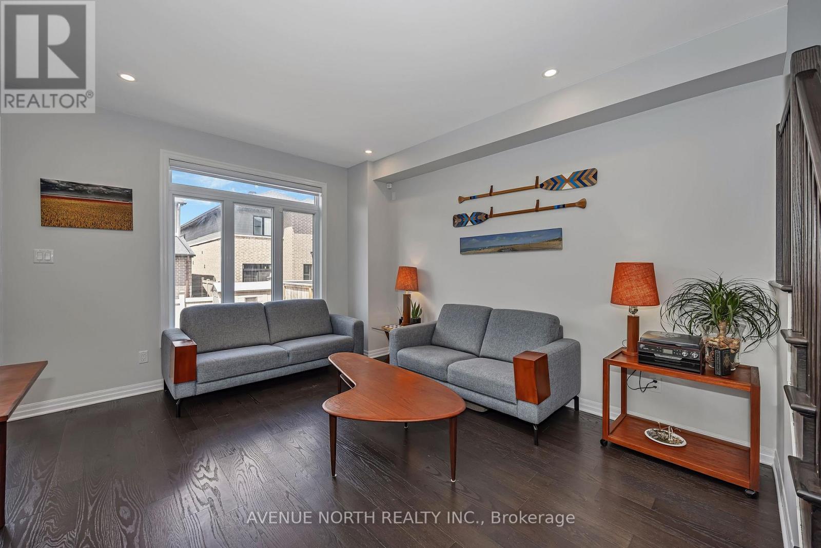 323 LYSANDER PLACE - 13