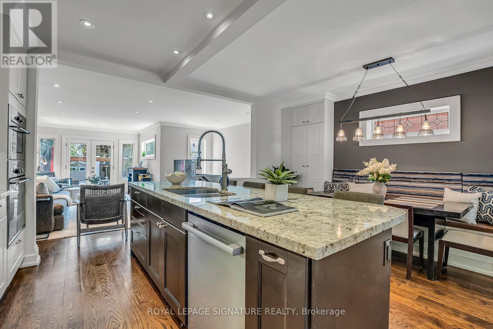 473 HILLSDALE AVENUE E - 14