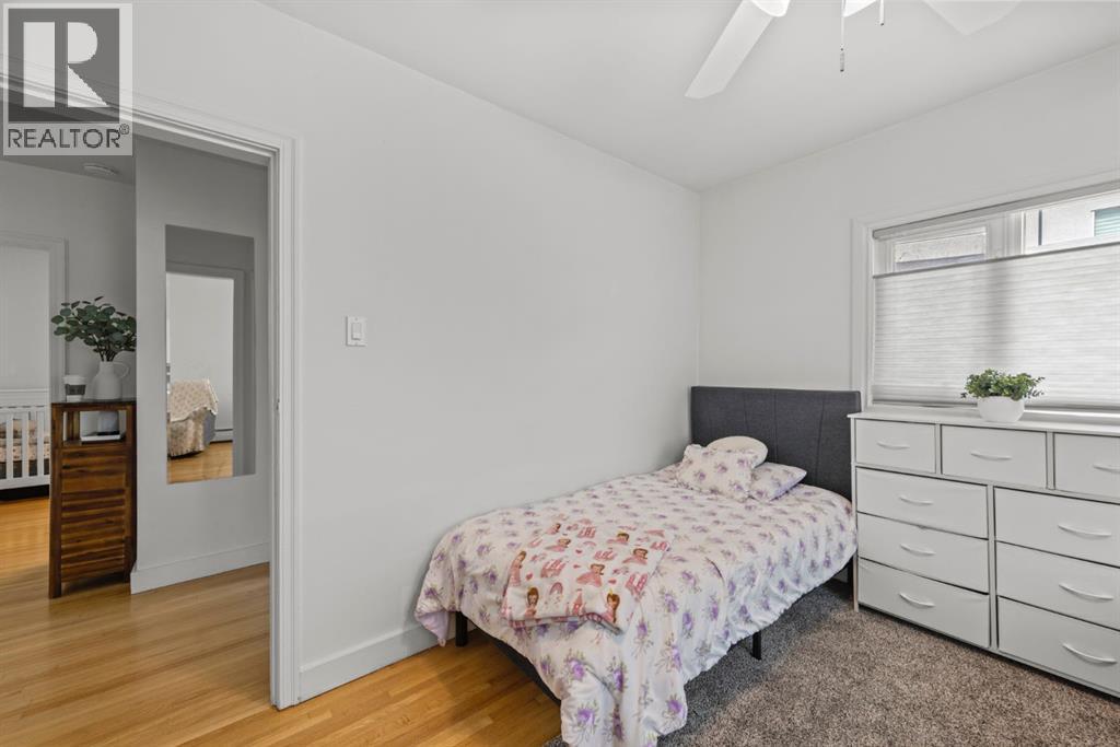 2615 17A Street SW - 19