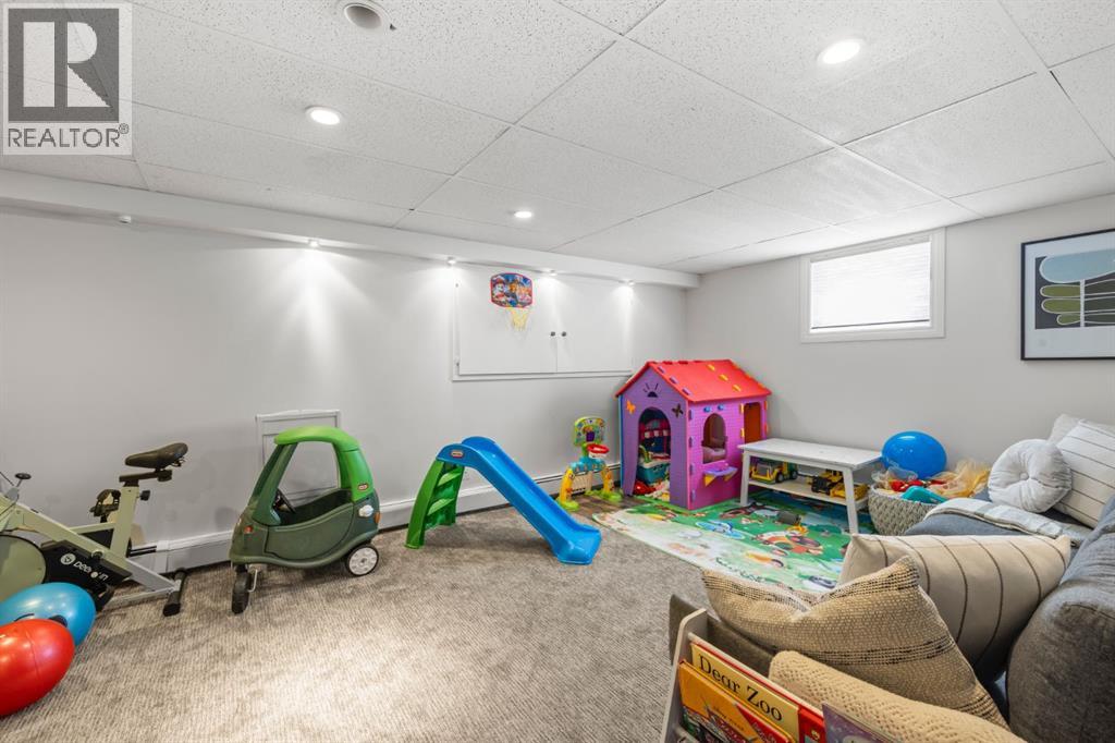2615 17A Street SW - 23