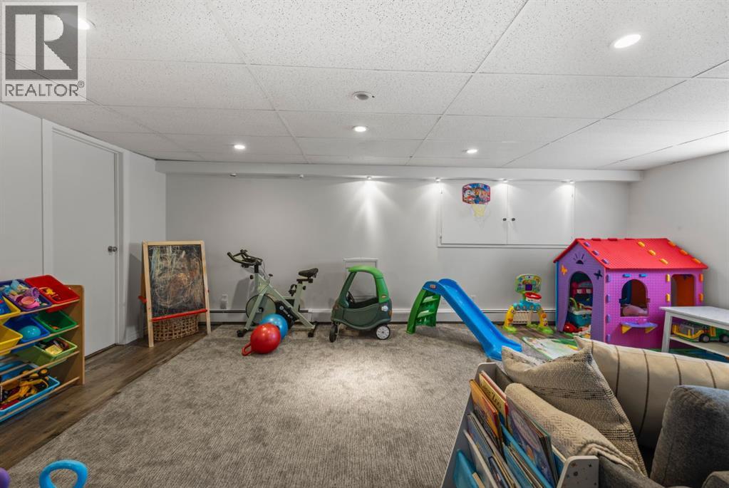 2615 17A Street SW - 24